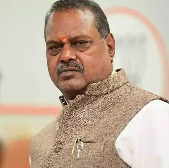 मध्य प्रदेश सरकार में मंत्री नारायण सिंह कुशवाह ने कहा, पेंशन स्कीम नहीं की गई बंद